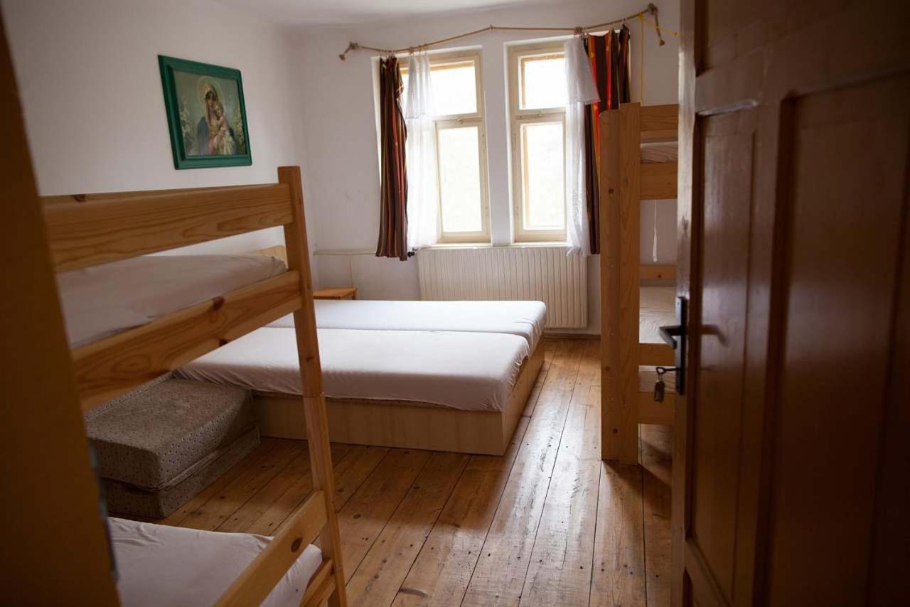 Turistická ubytovna U Tlusťocha Malá Skála Exteriér fotografie
